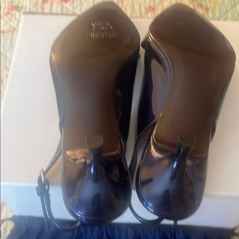 Stuart Weitzman navySlingback Heels
New never worn - Picture 3 of 9